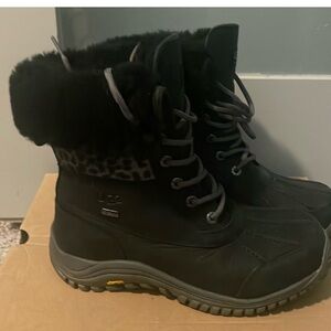 Adirondack black Ugg